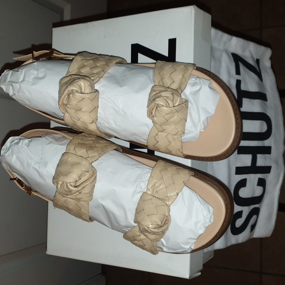 SCHUTZ Kareena Knot Sporty Sandals (Nude/Natural) - Picture 3 of 6